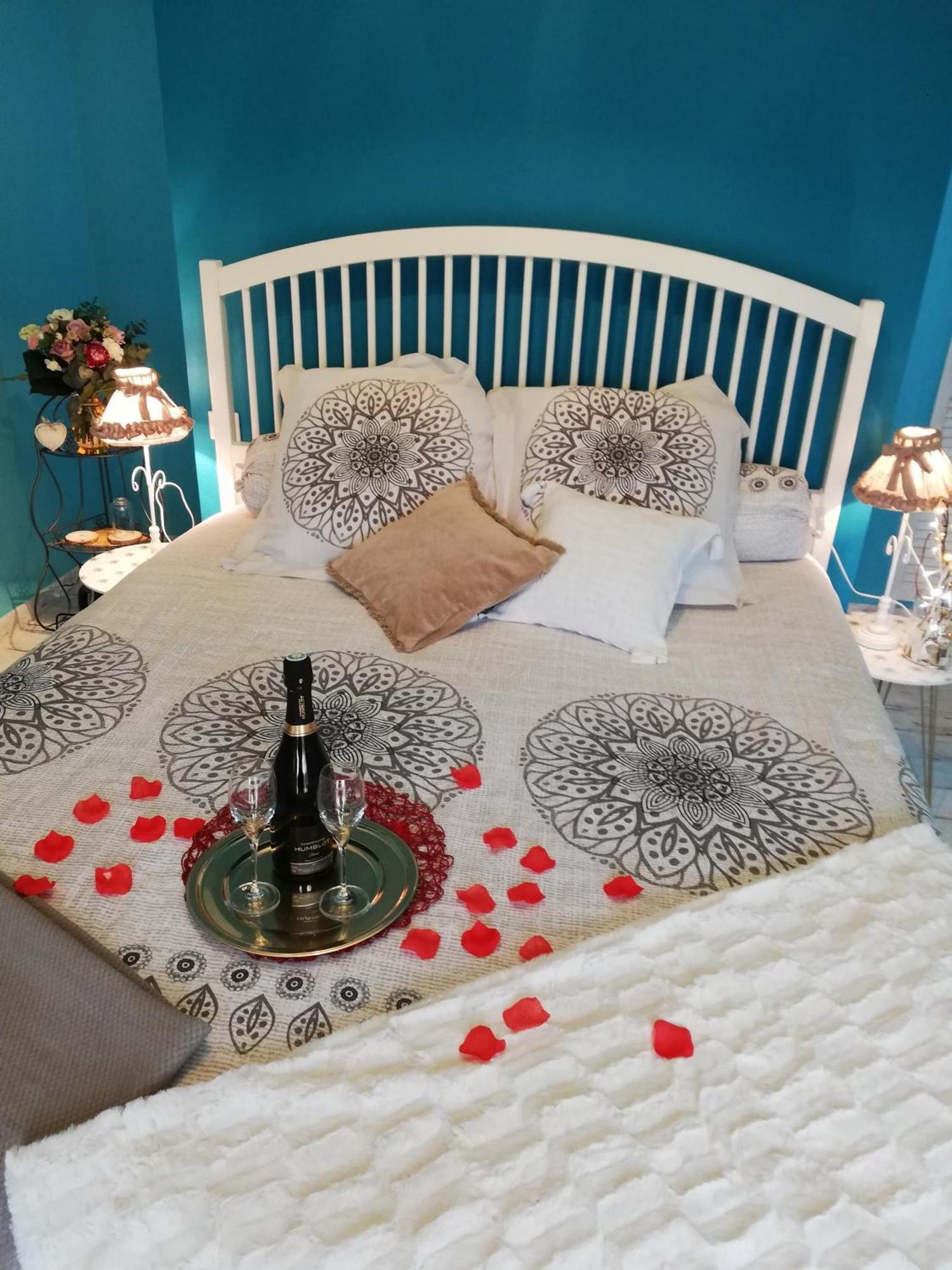 Bed and Breakfast La Mancine Laulan Jau-Dignac-et-Loirac Esterno foto