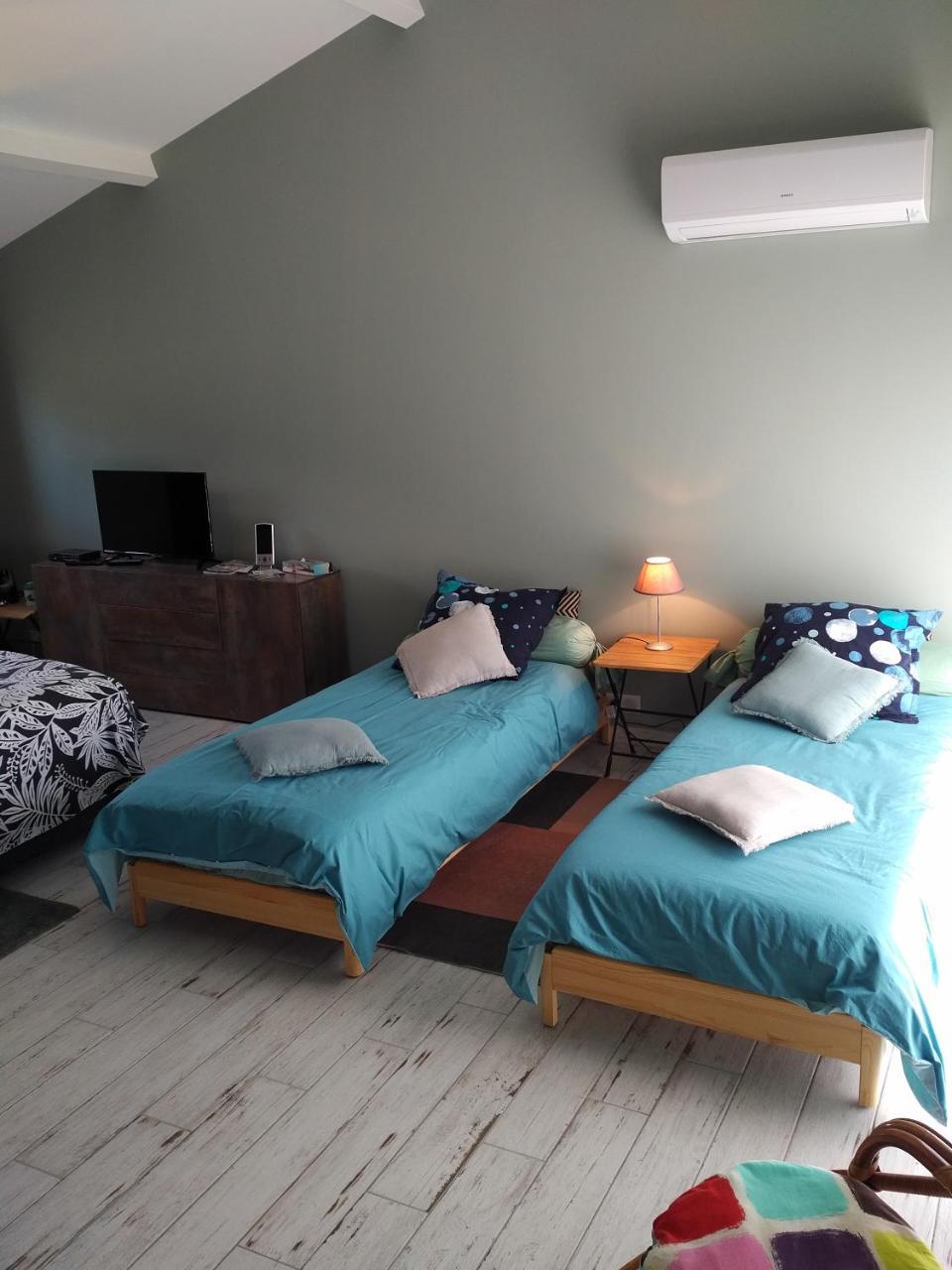 Bed and Breakfast La Mancine Laulan Jau-Dignac-et-Loirac Esterno foto